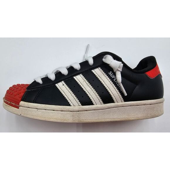 Adidas LEGO Superstar GS Black Red White Big Kids Size 5Y Shoes Sneakers - Picture 3 of 14